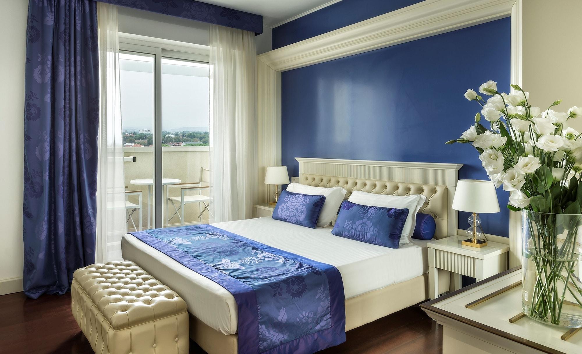 Hotel Tiffany'S Riccione Exterior foto